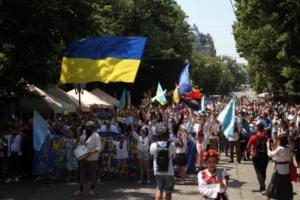 Урочиста хода (ілюстративне зображення). Фото: Depositphotos