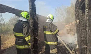 Пожежа в Обуховичах. Фото: ДСНС Київщини