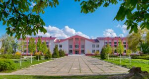 Демидівський ліцей. Фото: Facebook закладу
