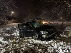 Наїзд на дерево. Фото: Вишгородське РУП