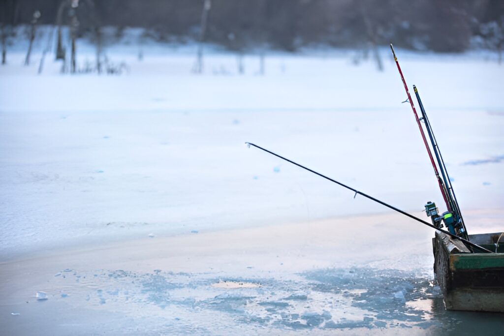 Зимова риболовля. Фото: iStock