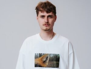 Одяг зі світлинами тварин з фотопасток Чорнобильського заповідника. Фото: Telegram установи