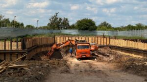 Будівництво підземної школи в Іванкові. Фото: КОВА